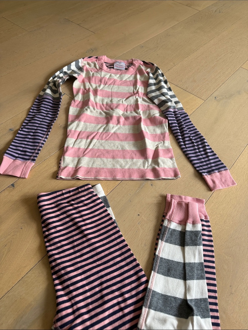 Like new hanna Andersson size 10 pj